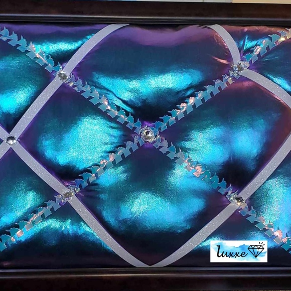 Hand-designed Message Board - Picture 3 of 4